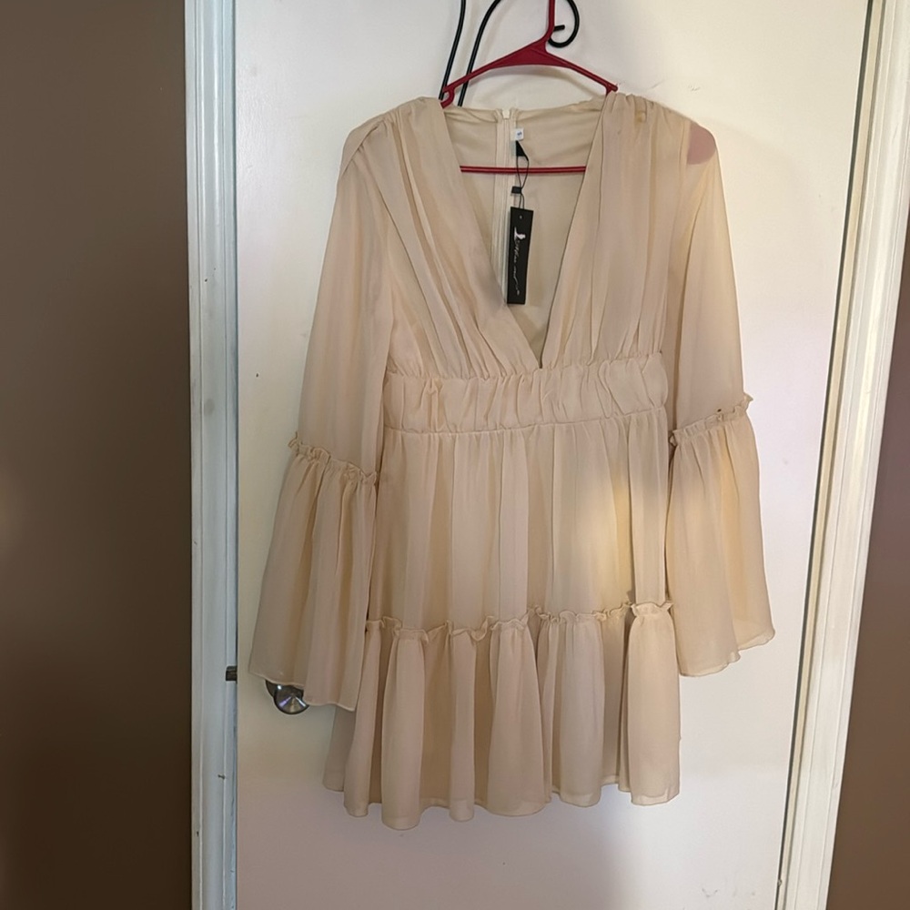 Beige dress size S.